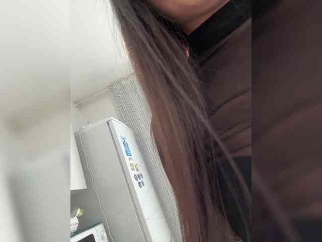 Kiss-krisss Live Webcam on BongaCams