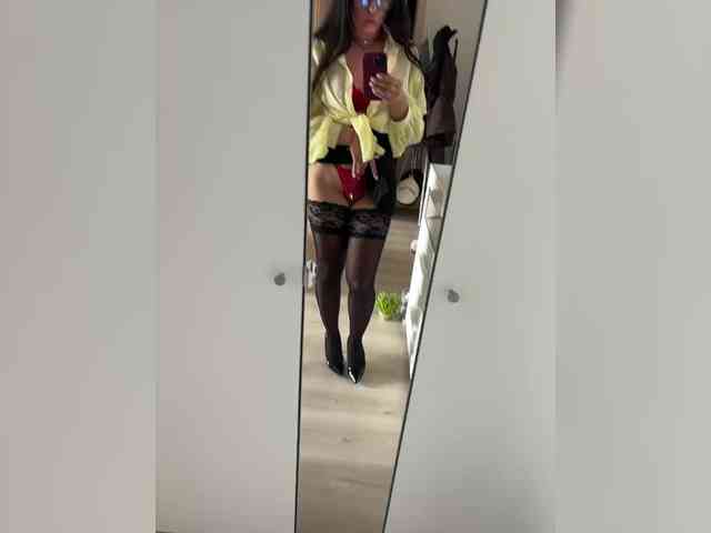 _NeferTiTi_ webcam