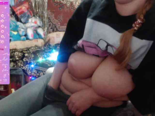 sweetboobs webcam