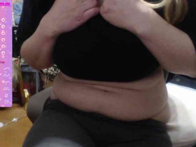 sweetboobs webcam