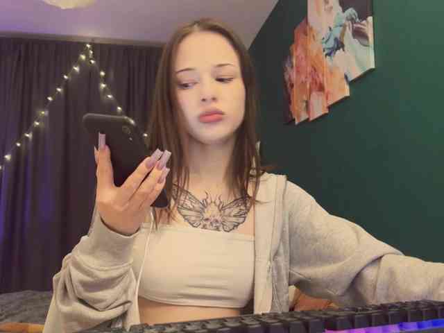 instadisha Live Webcam on BongaCams