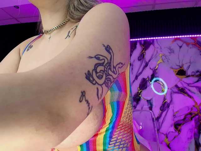 yuukenzi's BongaCams show and profile