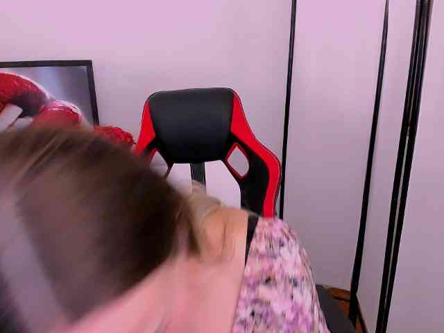 PamelaTop webcam