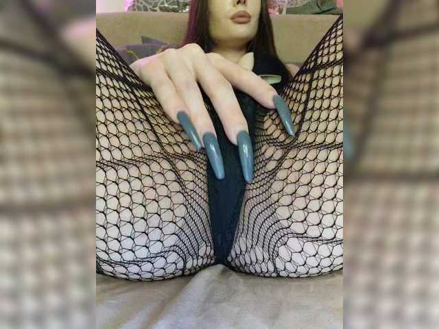 -Barbie-Size-'s BongaCams show and profile