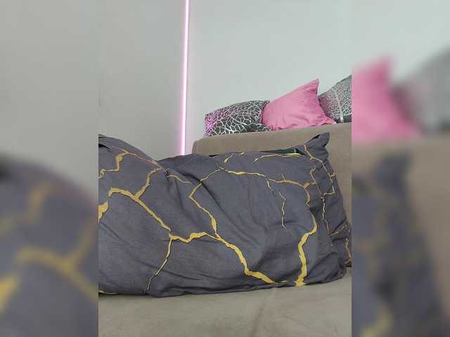 -Barbie-Size-'s BongaCams show and profile