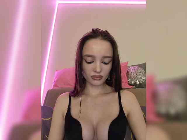 -Barbie-Size- webcam