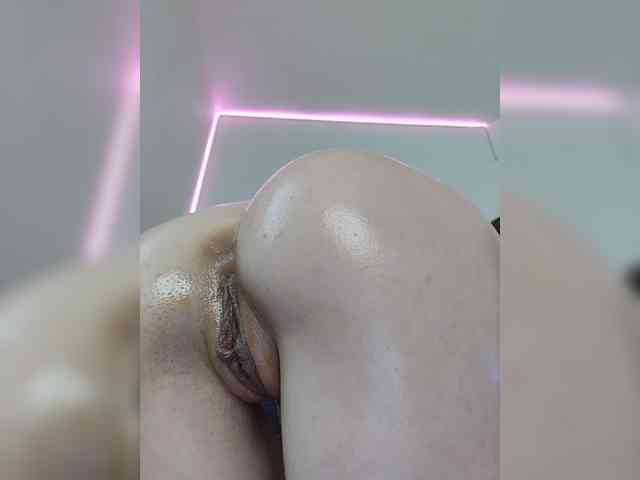 -Barbie-Size- webcam