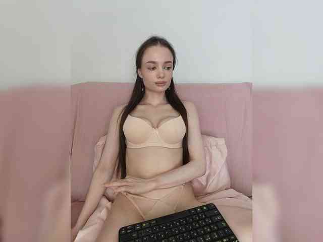 -Barbie-Size- webcam