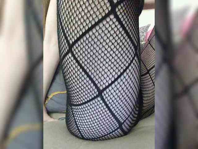 -Barbie-Size- webcam