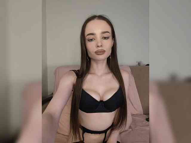 -Barbie-Size- webcam