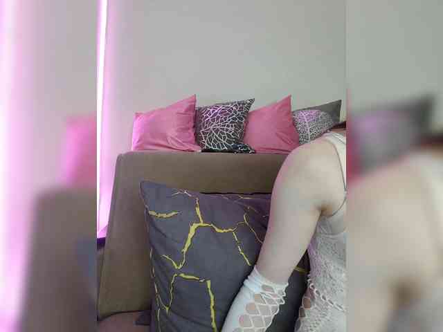 -Barbie-Size- webcam