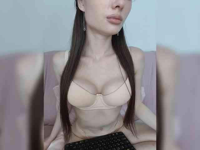 -Barbie-Size- webcam