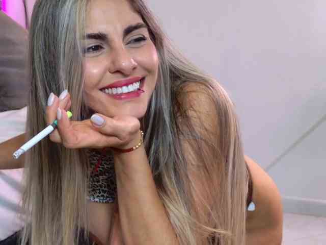 blondecat15 blondecat15