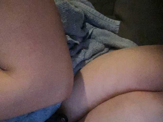 Drizzypeach's BongaCams show and profile