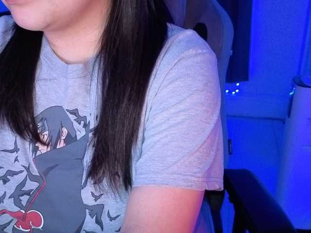 Drizzypeach's BongaCams show and profile