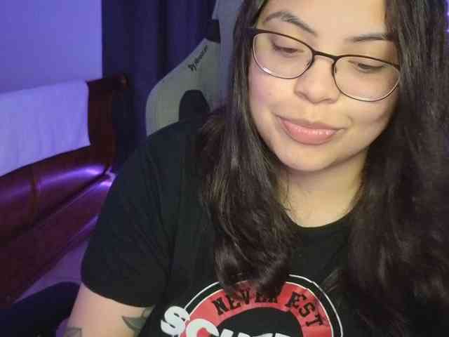 Drizzypeach webcam
