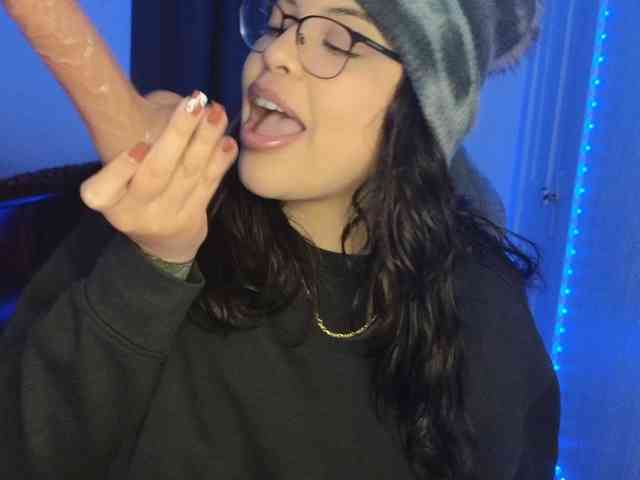 Drizzypeach webcam