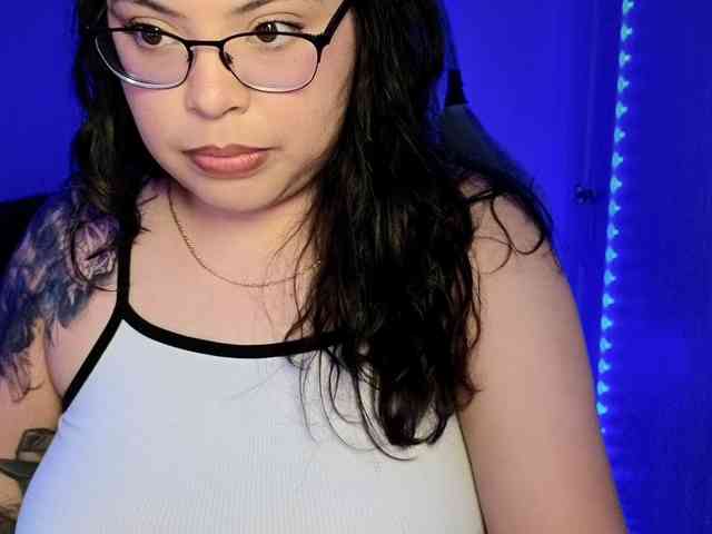 Drizzypeach webcam