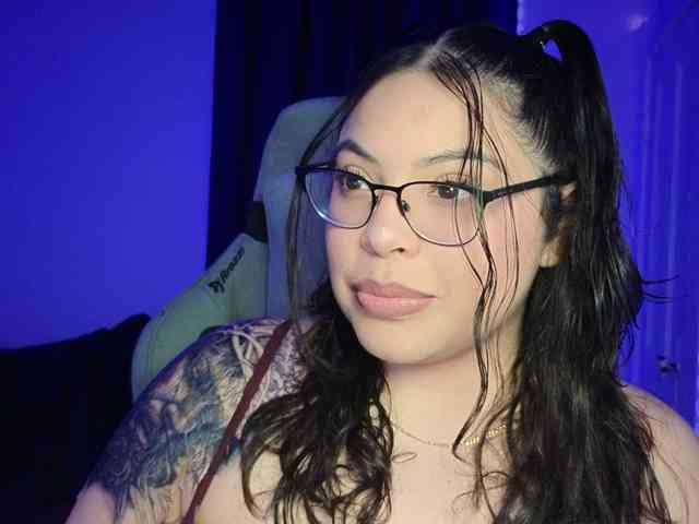 Drizzypeach webcam