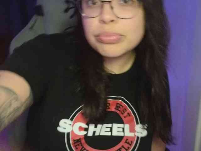 Drizzypeach webcam