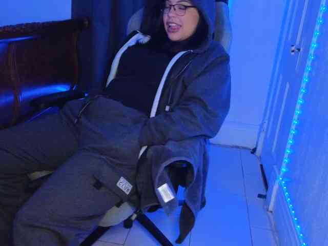Drizzypeach webcam