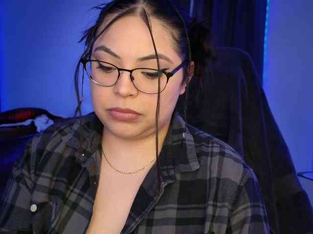Drizzypeach webcam