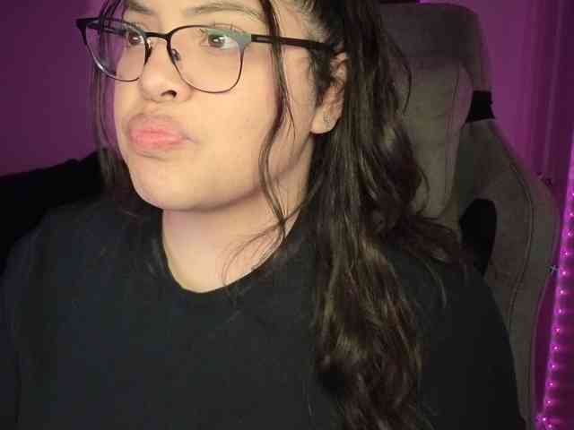 Drizzypeach webcam