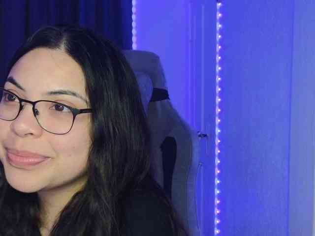 Drizzypeach webcam