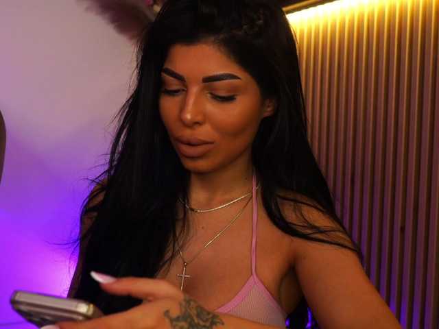 KimyBroox's BongaCams show and profile