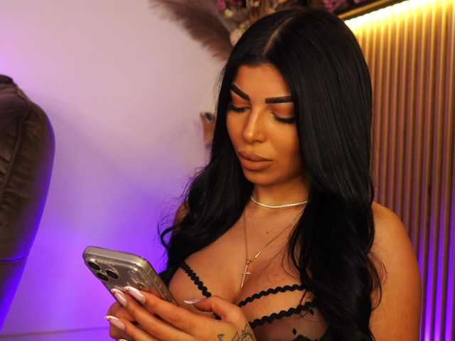 KimyBroox's BongaCams show and profile