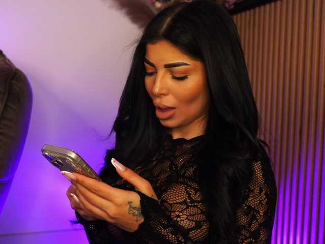 KimyBroox's BongaCams show and profile