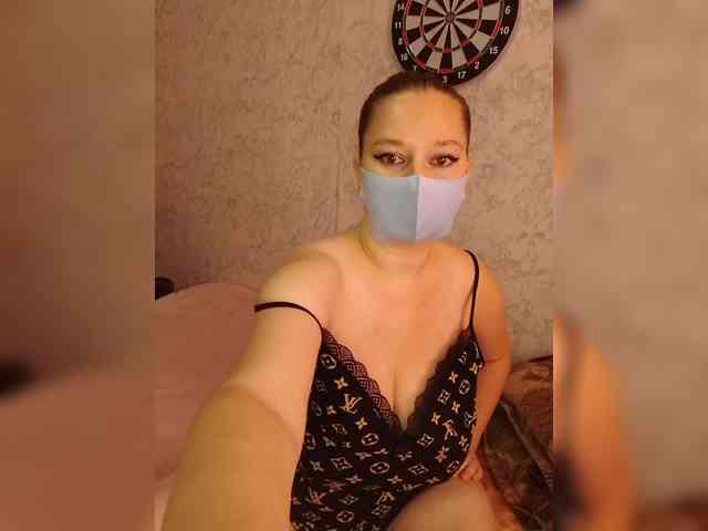 SexyKrissa webcam