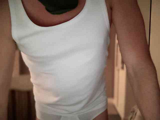 hermes9111 Live Webcam on BongaCams