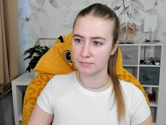 desireMegan's BongaCams show and profile