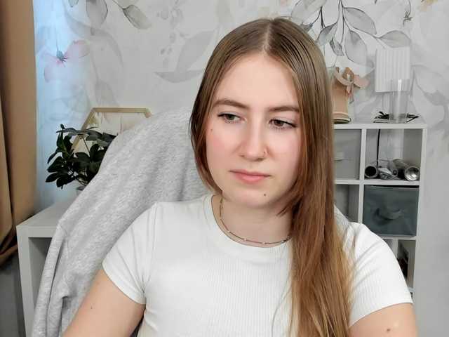 desireMegan's BongaCams show and profile