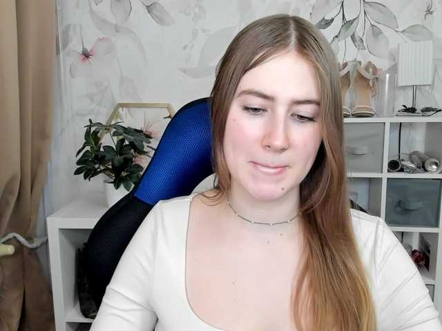 desireMegan's BongaCams show and profile