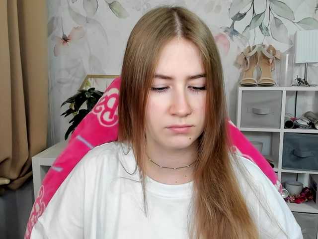 desireMegan's BongaCams show and profile