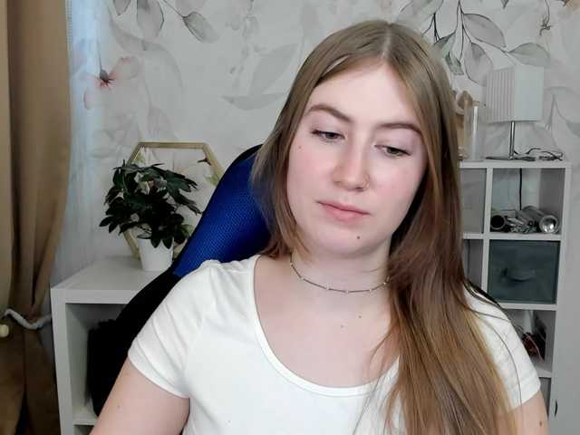 desireMegan's BongaCams show and profile