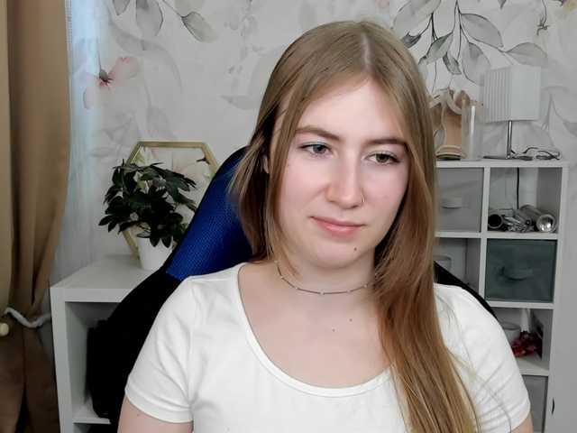 desireMegan's BongaCams show and profile