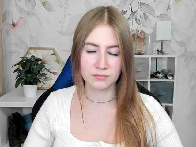 desireMegan webcam