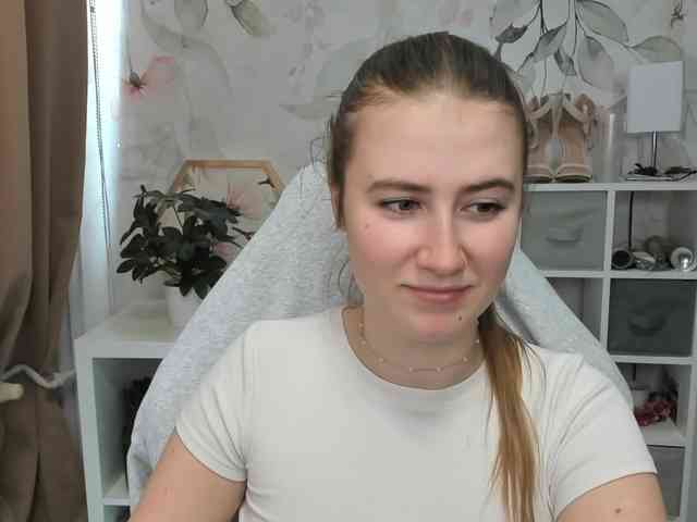 desireMegan webcam