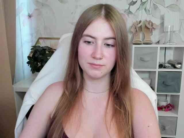 desireMegan webcam