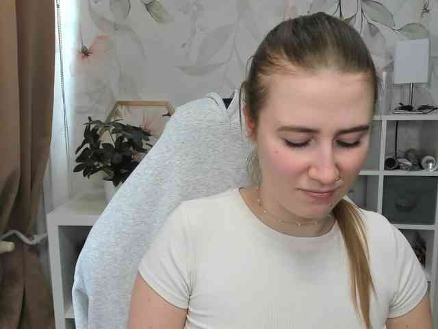 desireMegan webcam