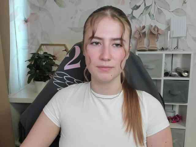 desireMegan webcam