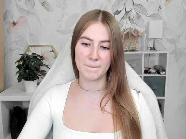 desireMegan webcam