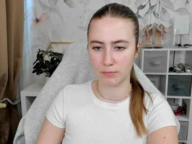 desireMegan webcam