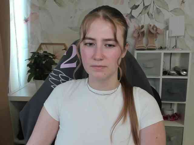 desireMegan webcam