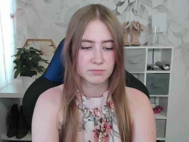 desireMegan webcam