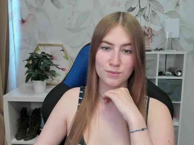 desireMegan webcam