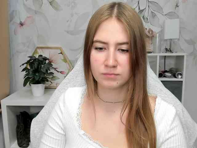 desireMegan webcam